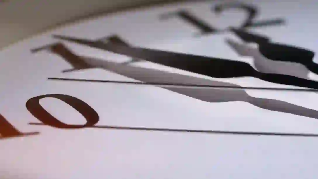 “叮咚，科教城南站到了。”三年，1095天，到常州机电学院的每一步，都藏着我们的故事。 青春是一趟单程列车，我们终于明白了“到站”的意义。 请欣赏2025届毕业大片《记得》 #常机电 #大学生#毕业