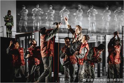 大型原创话剧《英雄归来》明晚震撼开演！