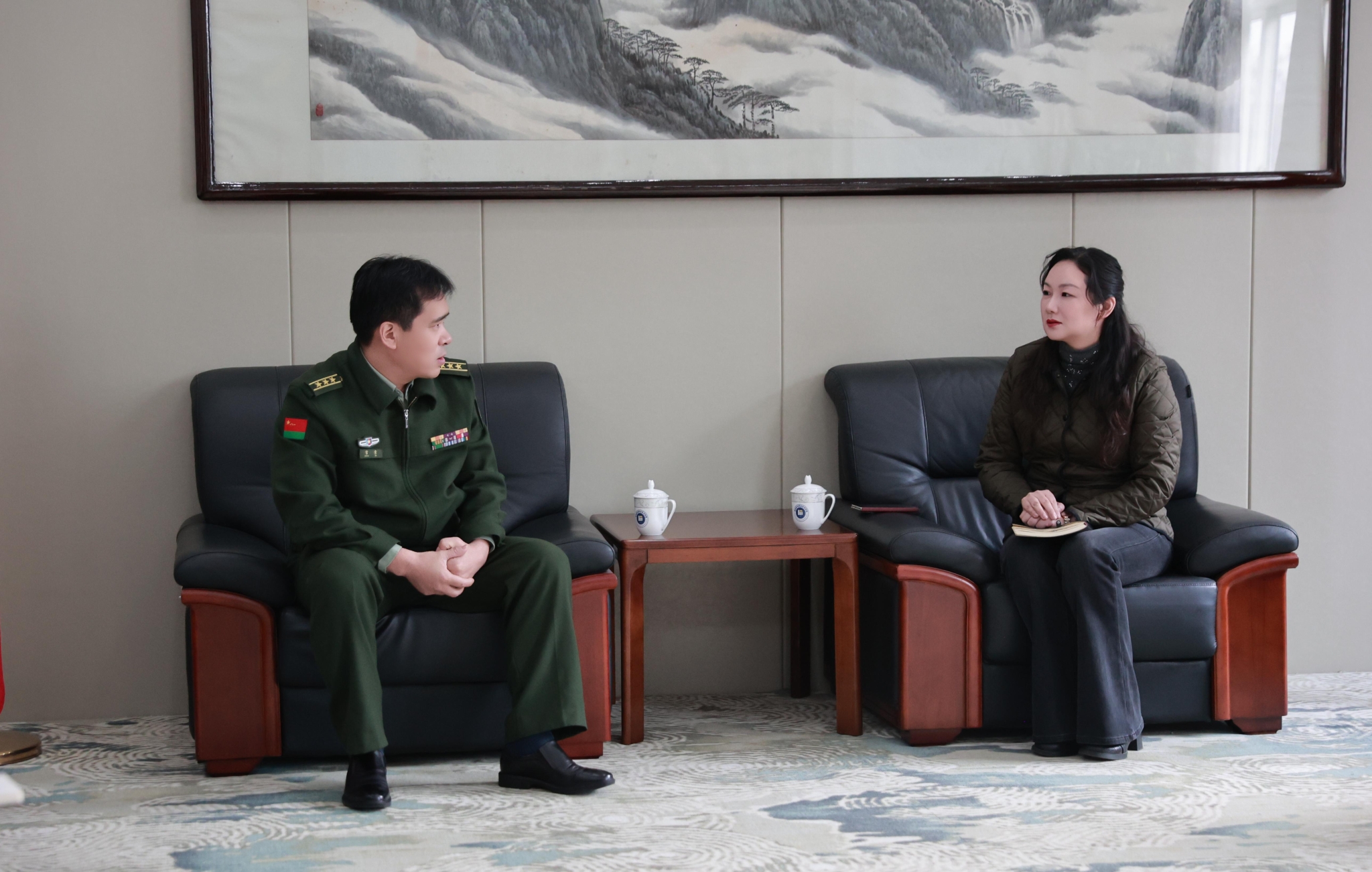 钟楼区人民武装部来我校调研交流