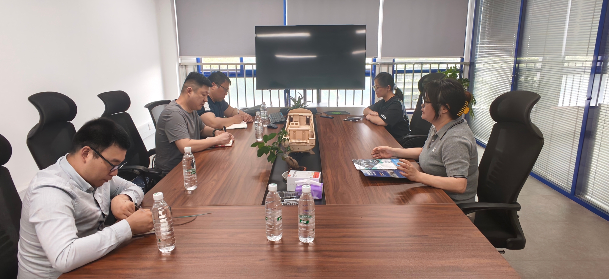 电气工程学院赴鸿开智能装备（江苏）有限公司开展访企拓岗调研