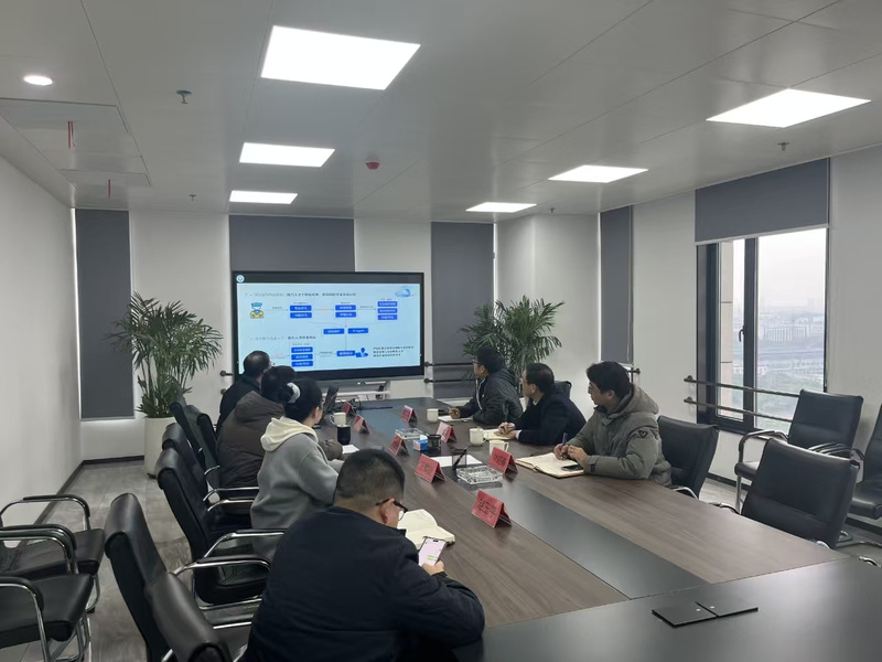 经济管理学院赴钟楼大数据产业园小云智能科技公司调研交流