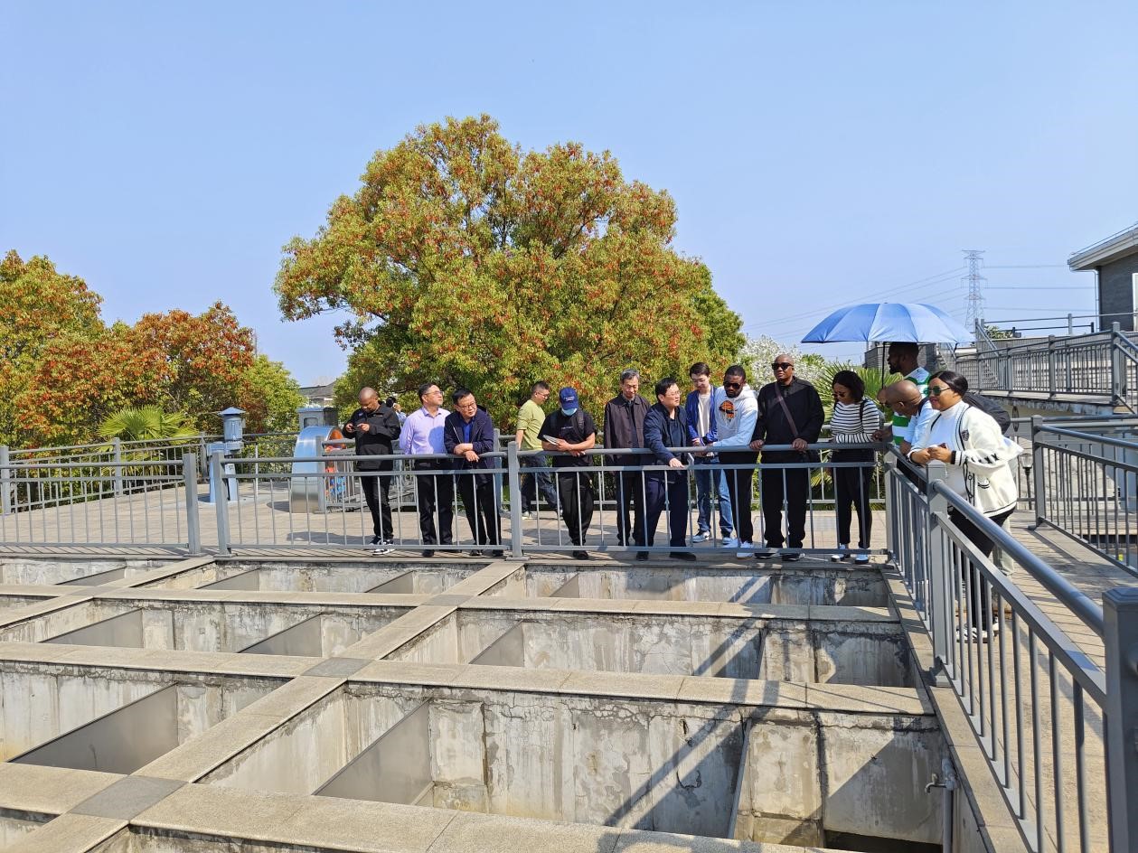 深化国际交流合作 共促水务创新发展——南非政府官员代表团赴武进水厂考察交流