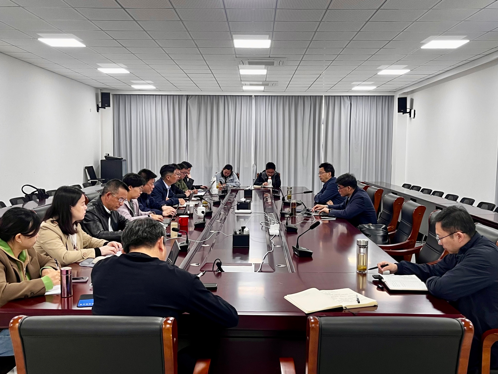 我校召开溧阳基地运行管理工作专题会议