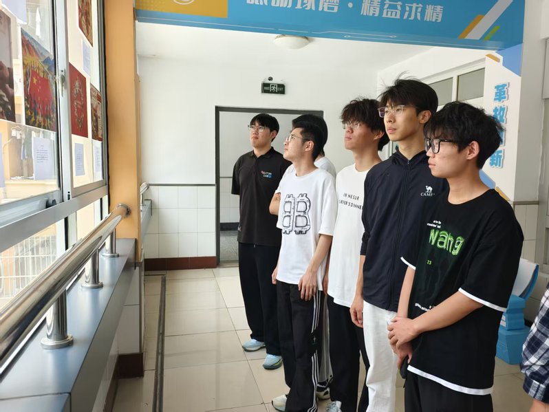 人工智能学院举办民族团结主题作品展