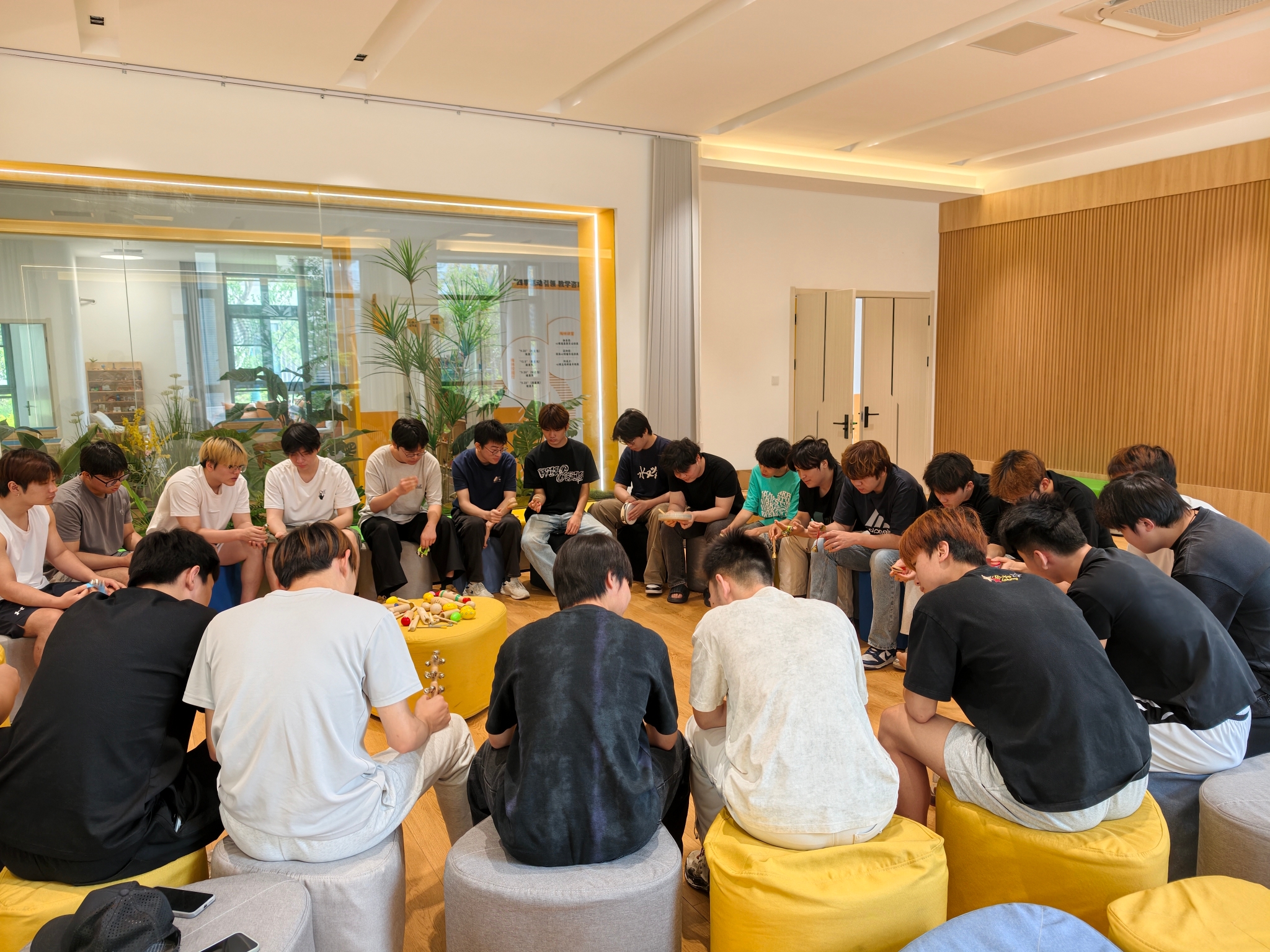 机械工程学院开展实习前音乐心理团辅活动